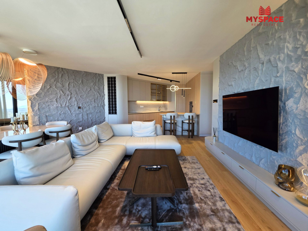 MY SPACE/ LUX STAN SA GARAZOM/ Trebevic/ ROOF GARDENS/ 103 m2 11