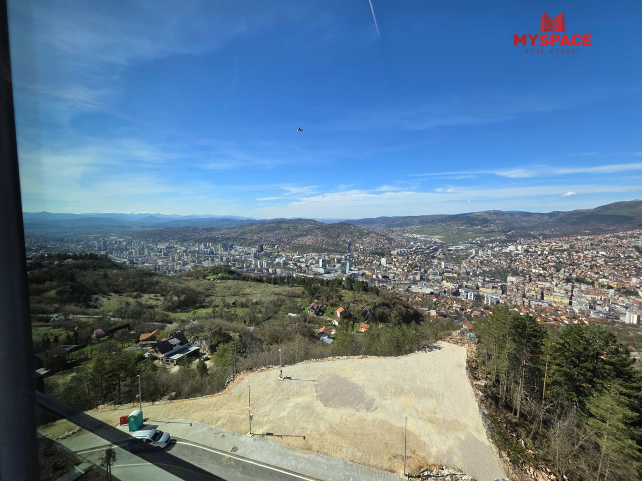 MY SPACE/ LUX STAN SA GARAZOM/ Trebevic/ ROOF GARDENS/ 103 m2 17