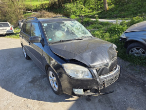 Skoda fabia 1.4 tdi 59 kw 2010 godina bih papiri - dijelovi