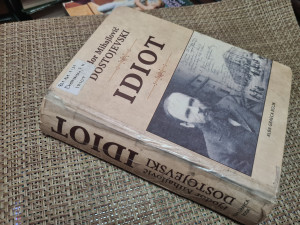 Idiot / Dostojevski