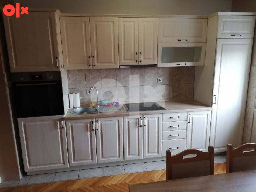 Stan Bijeljina 60m2 (Centar, Parking, Klima, Video nadzor) 3