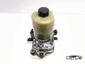 Servo pumpa Ford FOCUS 2 4M513K514CA