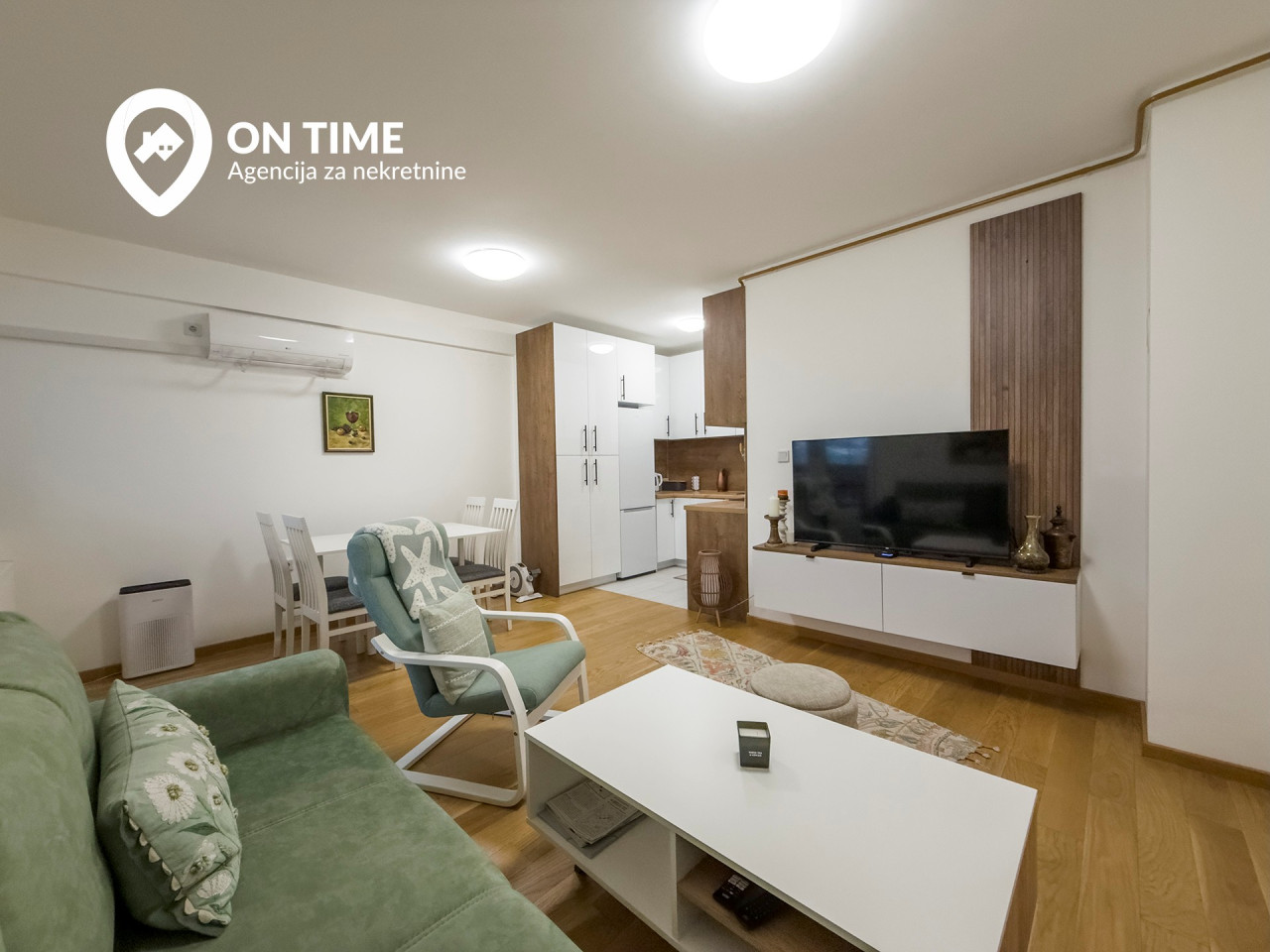 ON TIME izdaje: Dvosoban Stan Istočno Sarajevo