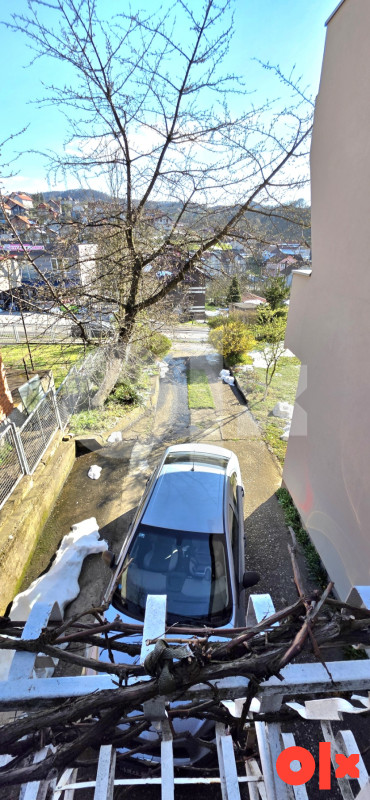 Vila Simin Han pored magistrale  270m2 ; 450000 KM 6