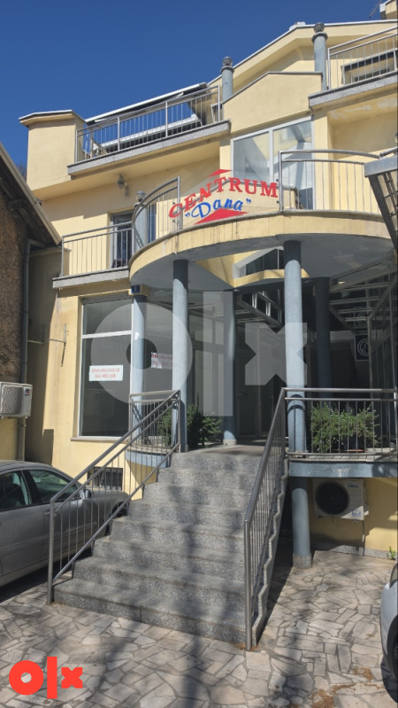 Trg dr. Ante Starceviča br 9 broj tel 063480 308 3
