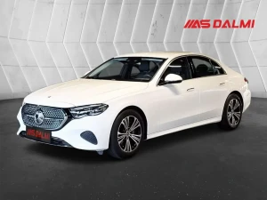 Mercedes E 220d 9G Avantgarde DIGITAL LIGHT VIRTUAL -Novi Model-