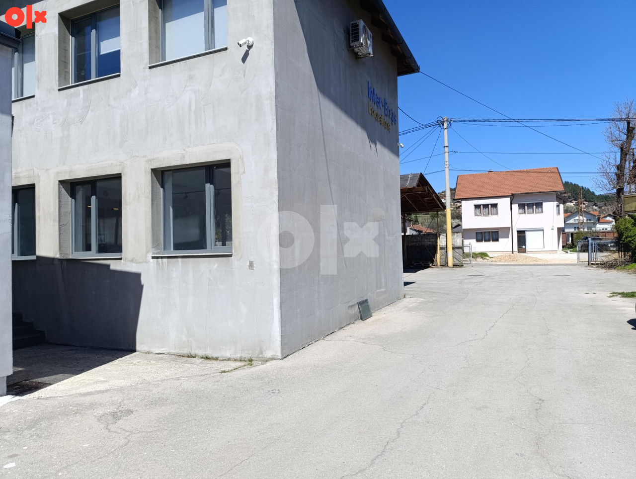 Izlozbeno / Prodajni /Poslovni prostor Ilijaš 3