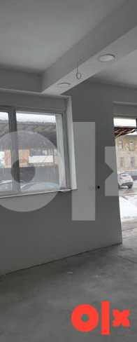 Izlozbeno / Prodajni /Poslovni prostor Ilijaš 10