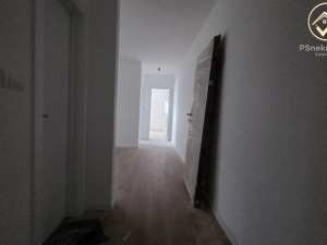 Trosoban stan Istočno Sarajevo 54 m2 photo 3