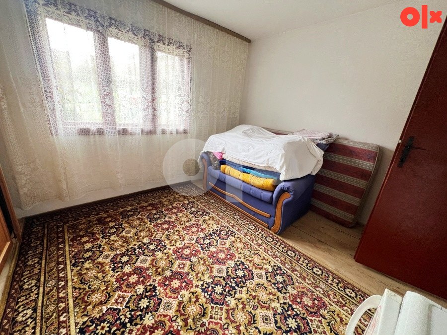 Etažirani sprat kuće i okućnica, Zenica, Klopče 13