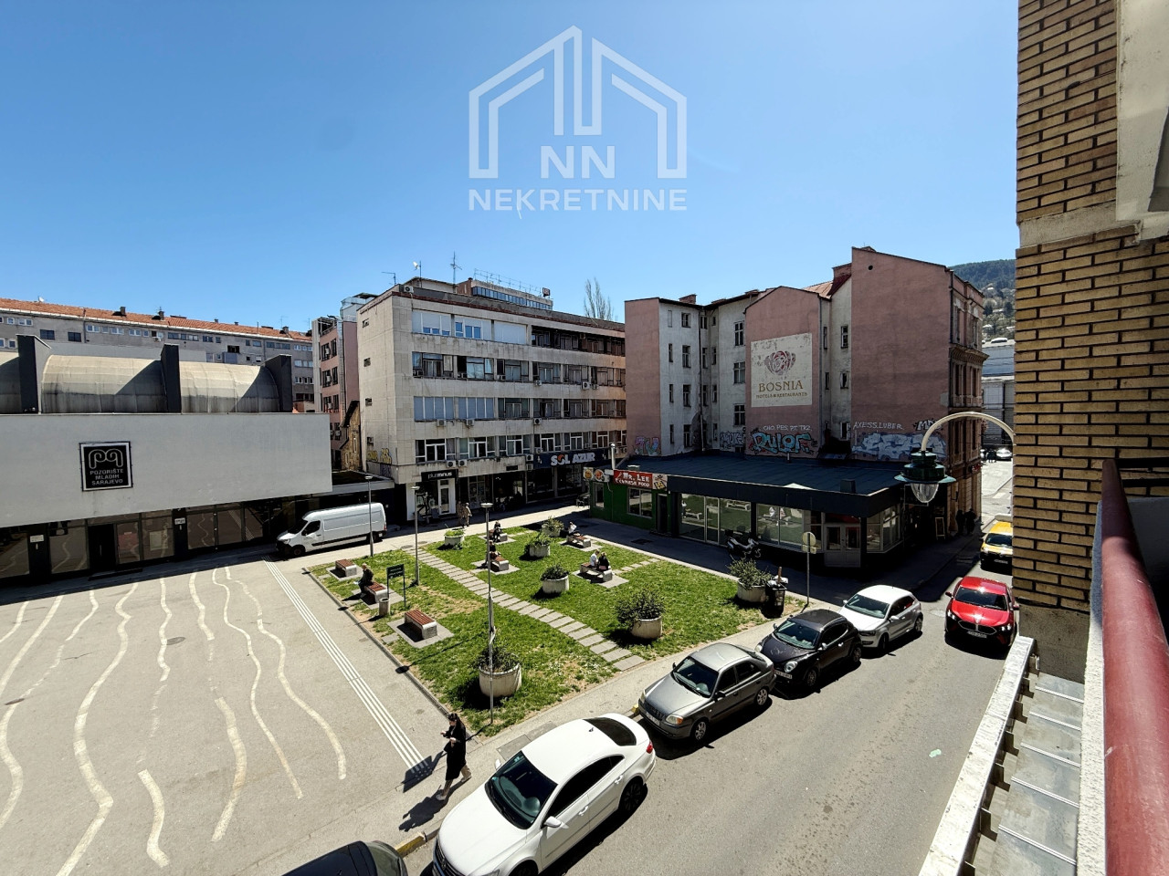 NN Nekretnine:Trosoban stan 80m2 sa parkingom-Branilaca Sarajeva 7