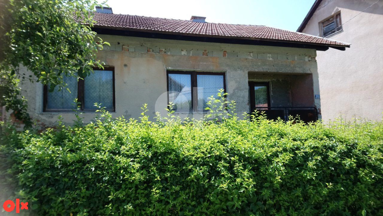 PRODAJA 3 KUĆE + POSLOVNI PROSTORI | BUGOJNO |