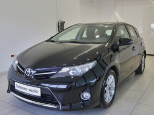 Toyota Auris 1.4 D-4D Luna MT6 66kW 90KS APOLO