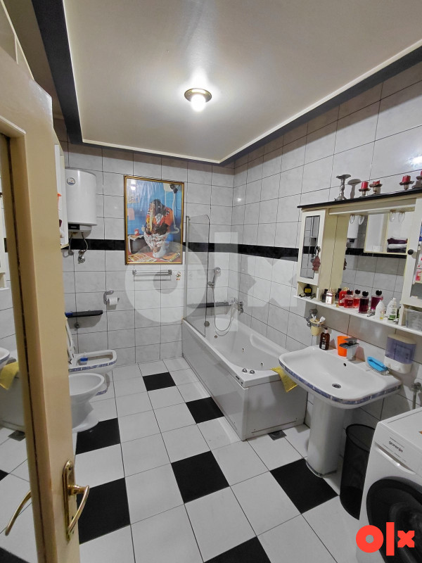 Tuzla kuća 350m2 17
