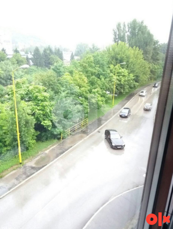 Prodajem stan 35 m2 Zavidovići 2