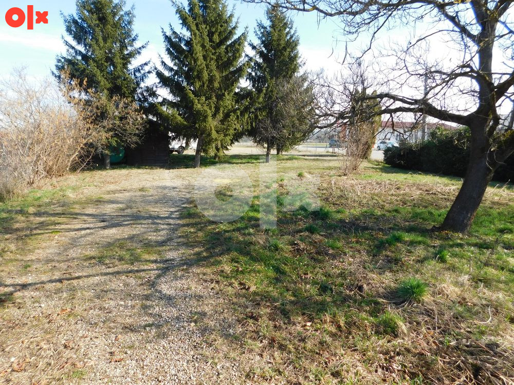 2 OBJEKTA:stambeni i poslovni 393m2, placa 3527m2 -Veliko Blaško 8