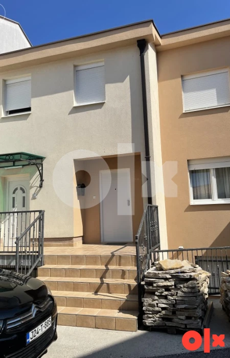 Stan Mostar 90m2 2