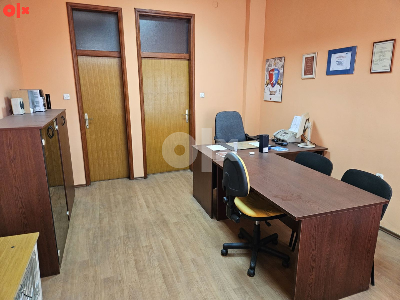 Poslovni prostor 24m2 - naselje Mjesec 2