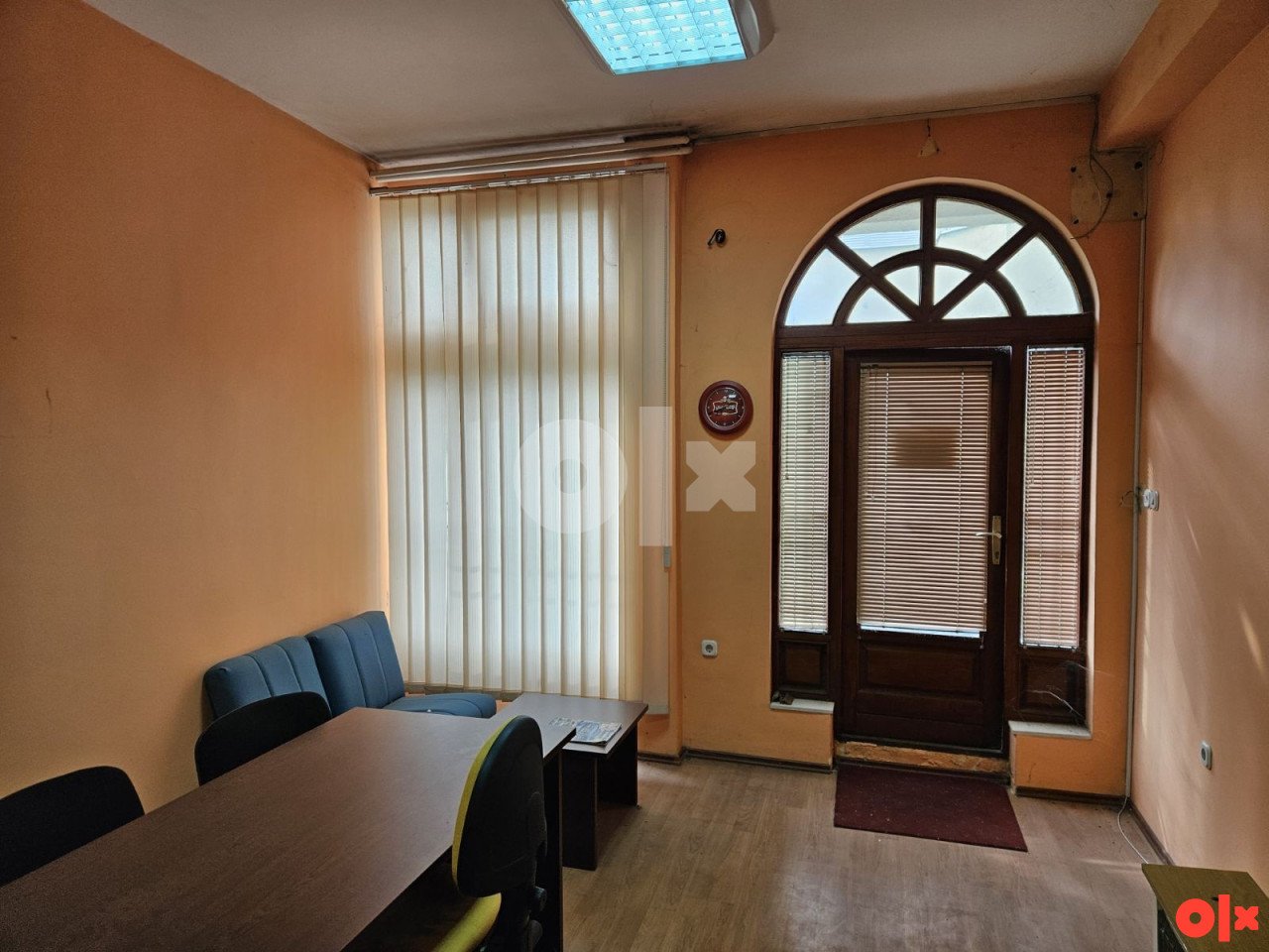 Poslovni prostor 24m2 - naselje Mjesec 3