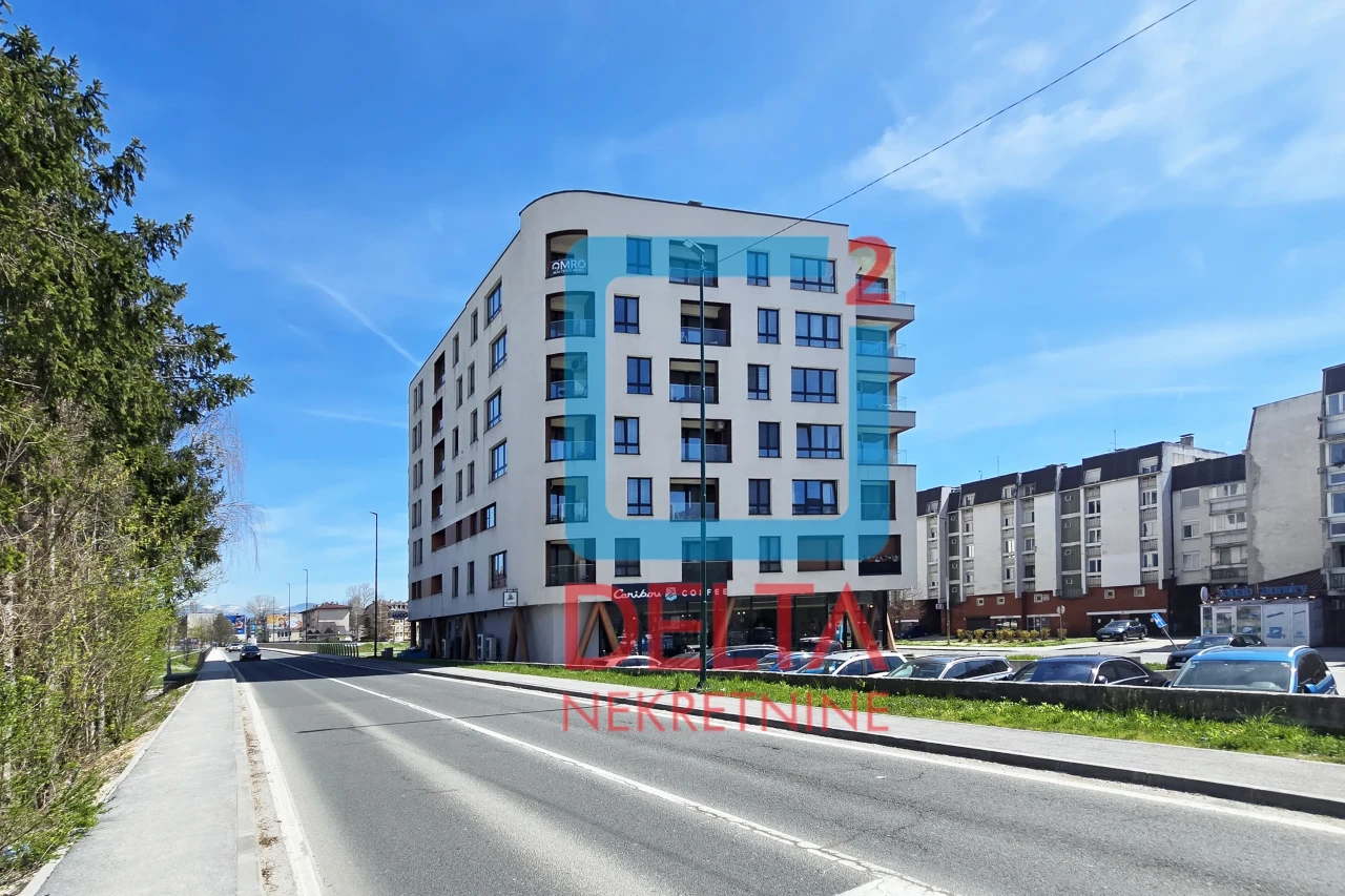 Cijena sa PDV! Prostran trosoban stan /88m2/ Lužani / Ilidža Sky 19
