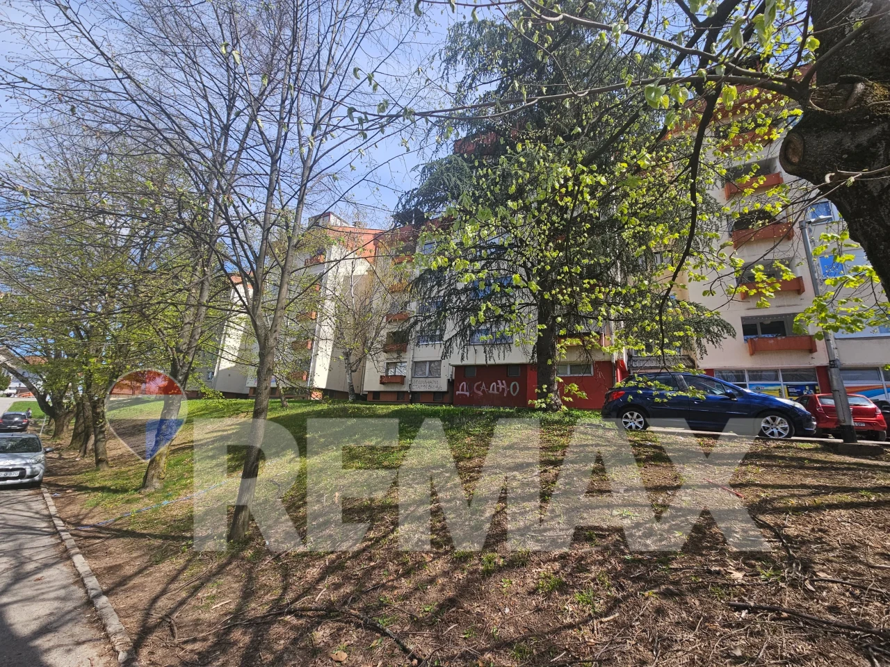 Komforan dvosoban stan 60m2 sa pogledom na grad/Starčevica 19