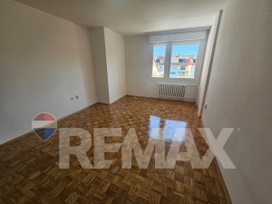 Komforan dvosoban stan 60m2 sa pogledom na grad/Starčevica photo 3