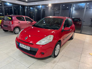 RENAULT CLIO 1.2i, 2011 GOD, KLIMA, NAVIGACIJA