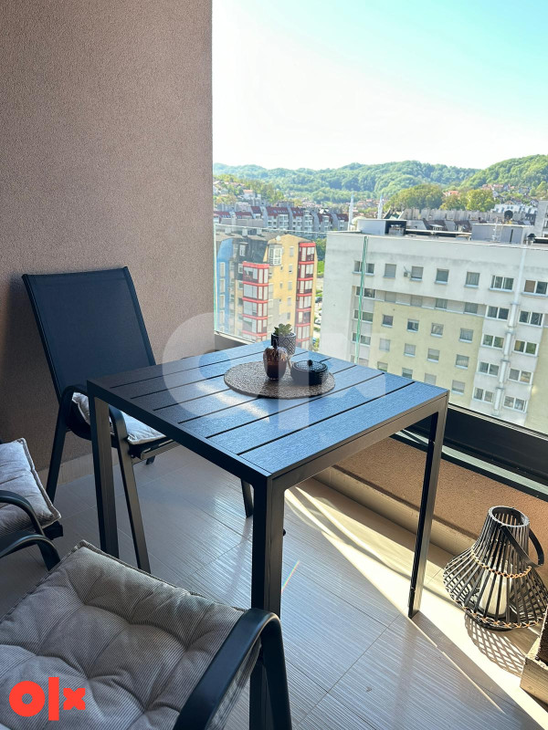 Stan na Dan Tuzla Tower F / Stupine 5