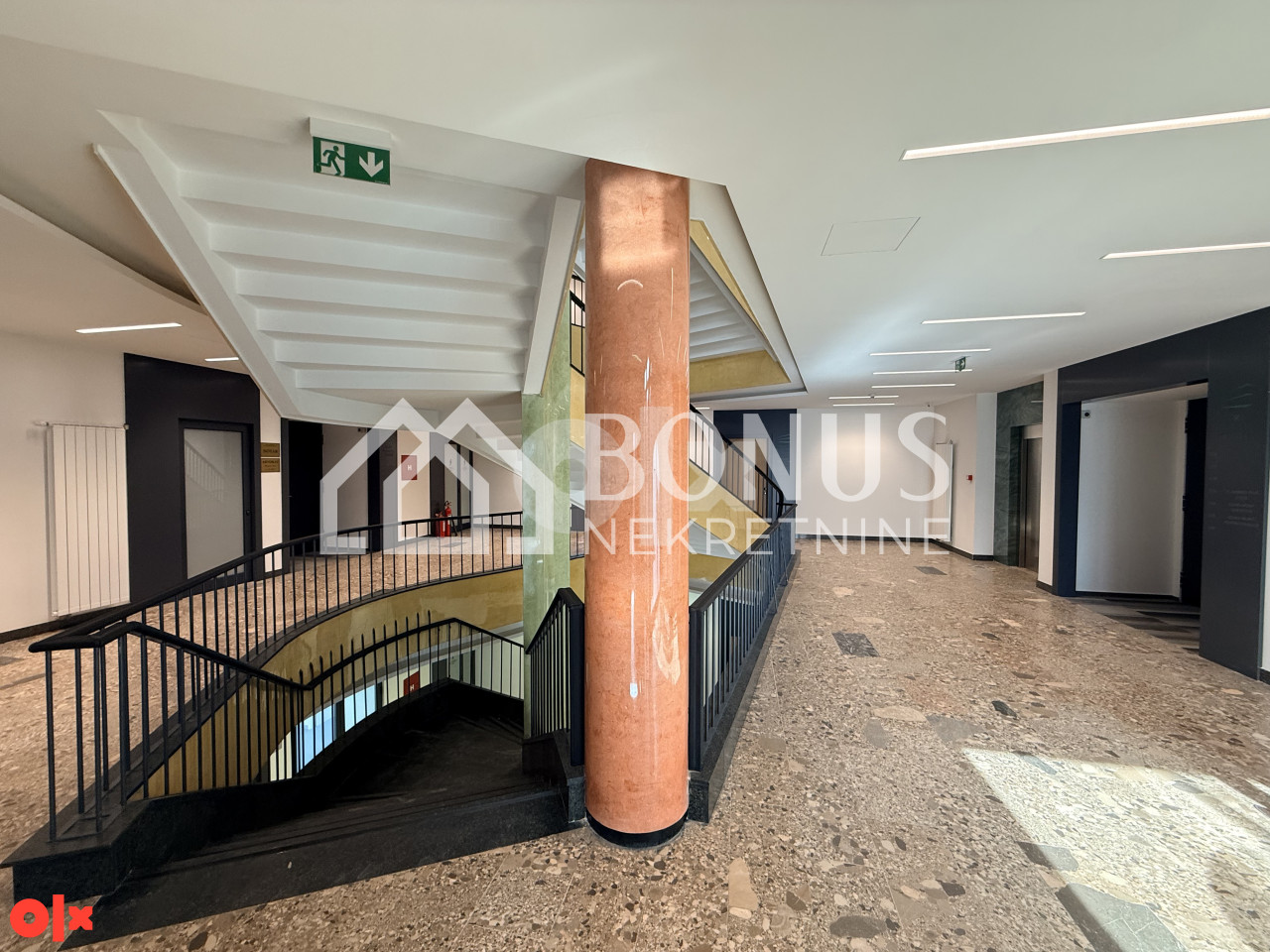NAJAM: Poslovni prostor 15,34 m2 - Almy Business Center 3
