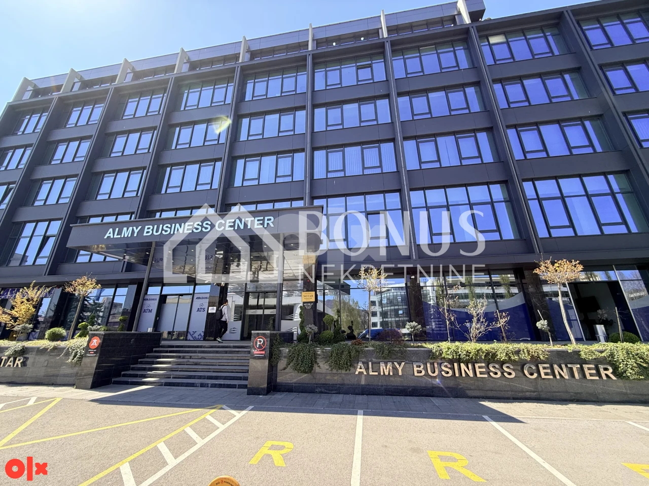 NAJAM: Poslovni prostor 33,85 m2 - Almy Business Center 2