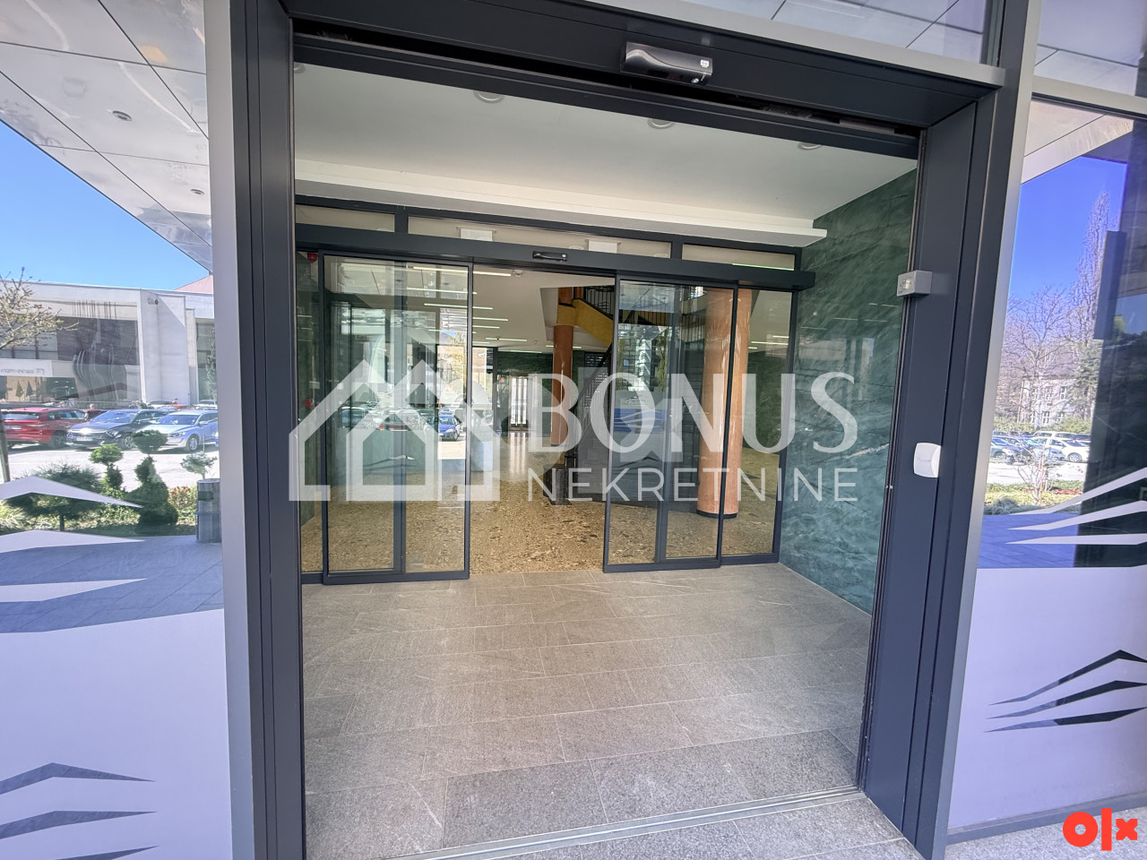NAJAM: Poslovni prostor 33,85 m2 - Almy Business Center 3