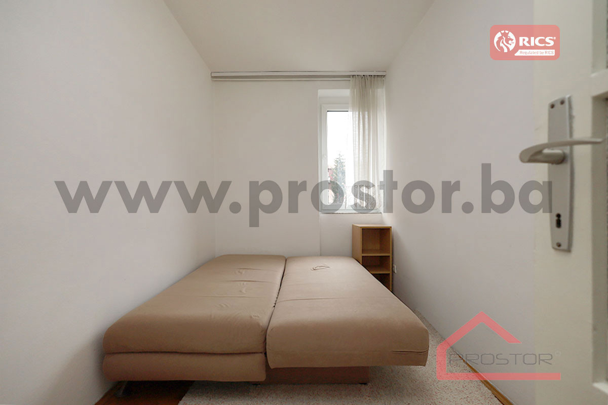 PROSTOR izdaje: Dvosoban stan, 50m2, Grbavica 2