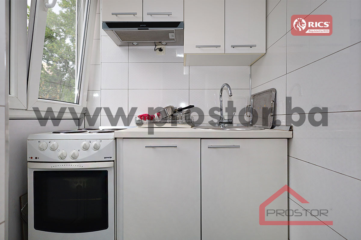 PROSTOR izdaje: Dvosoban stan, 50m2, Grbavica 3