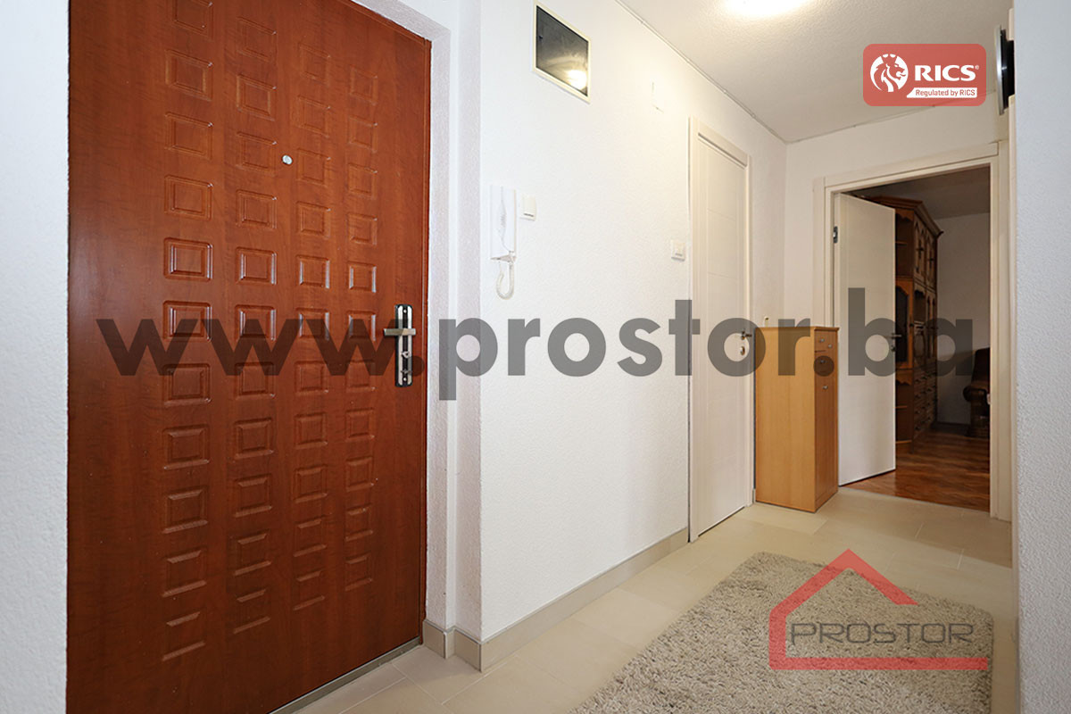 PROSTOR izdaje: Dvosoban stan, 50 m², Grbavica - Mehr
