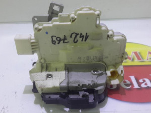 8E1837015AA BRAVA VRATA N AUDI A4 8E0 00-04