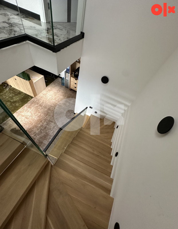Penthouse apartman, Avenija 3