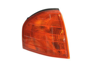 Zmigavac prednji Mercedes C W202 zuti novo