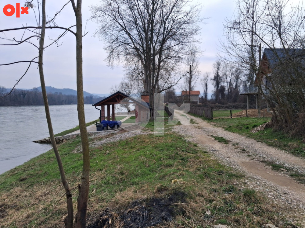 Zemljište Zvornik (Trsic)