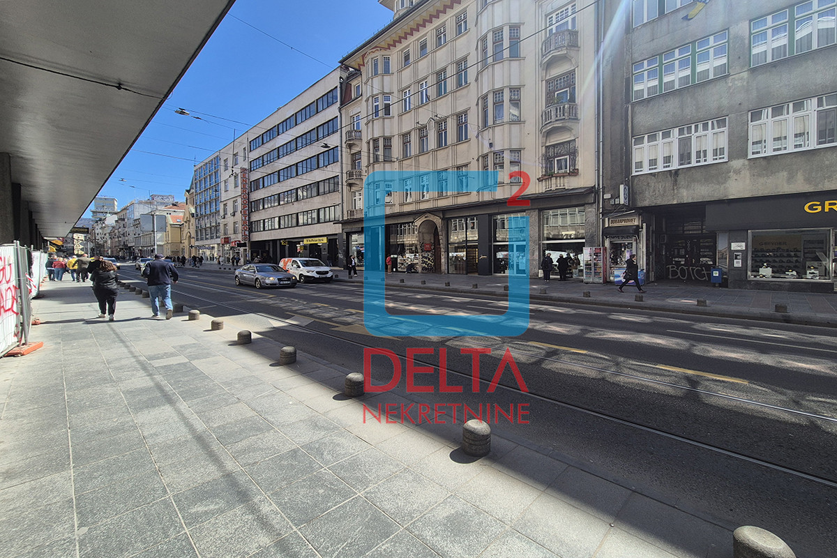 Poslovni prostor / 28m2 / Centar / Titova