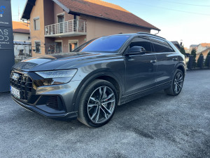 Audi SQ8 2019