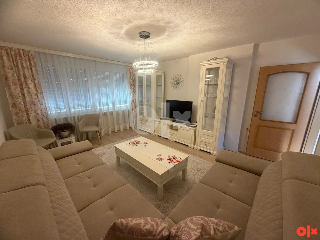 Stan Tuzla 56m2