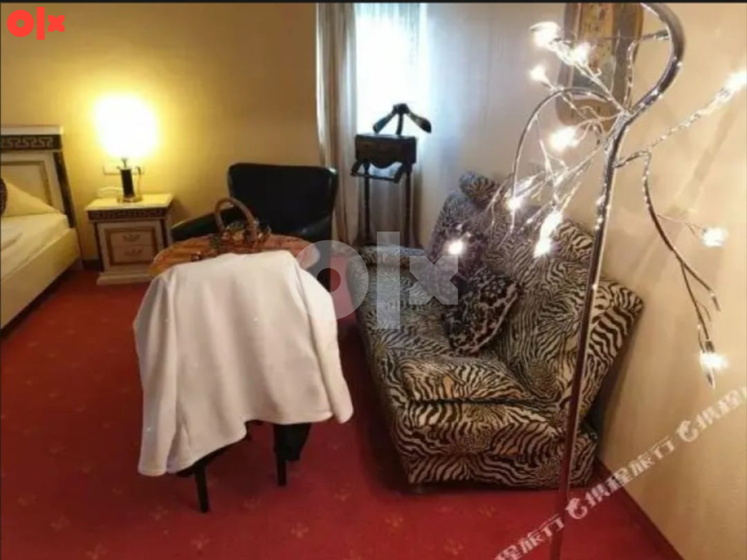 Prodaje se hotel i restoran na obali jezera kraj Dusseldorfa 2