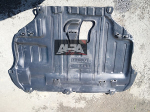 Zaštita plastika motora Ford focus 01-
