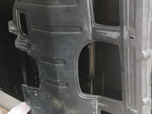 Zaštita plastika motora Peugeot 207