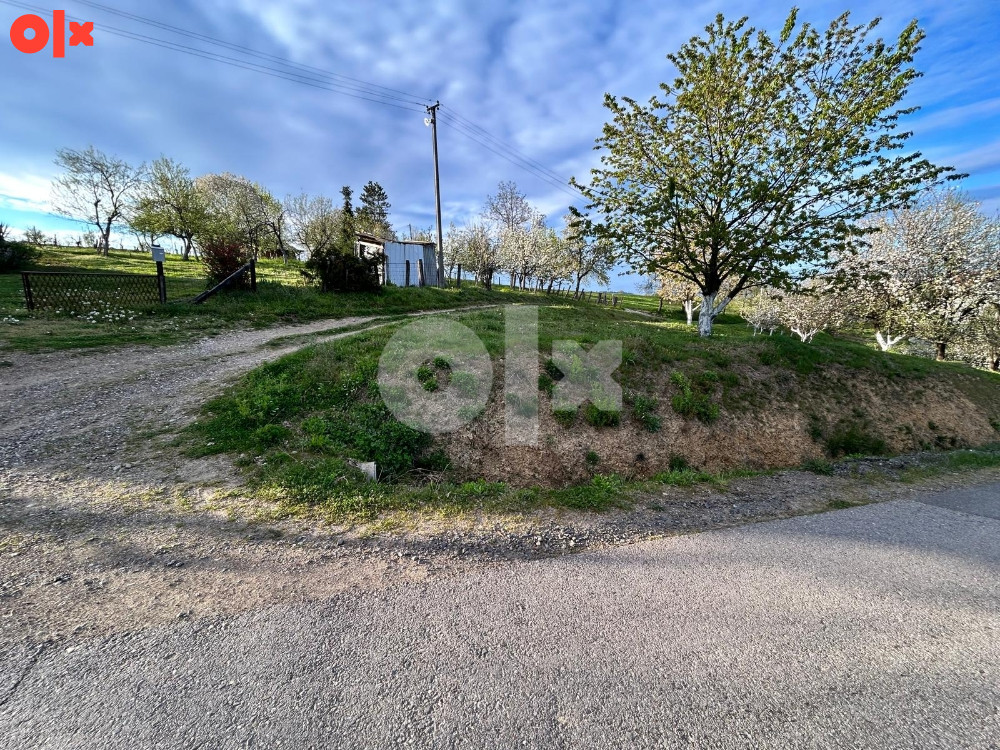 Zemljište Slatina 1.500m2 na lijepoj lokaciji 2