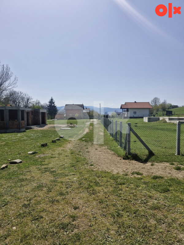 Zemljište Dubnica 500 m2 2