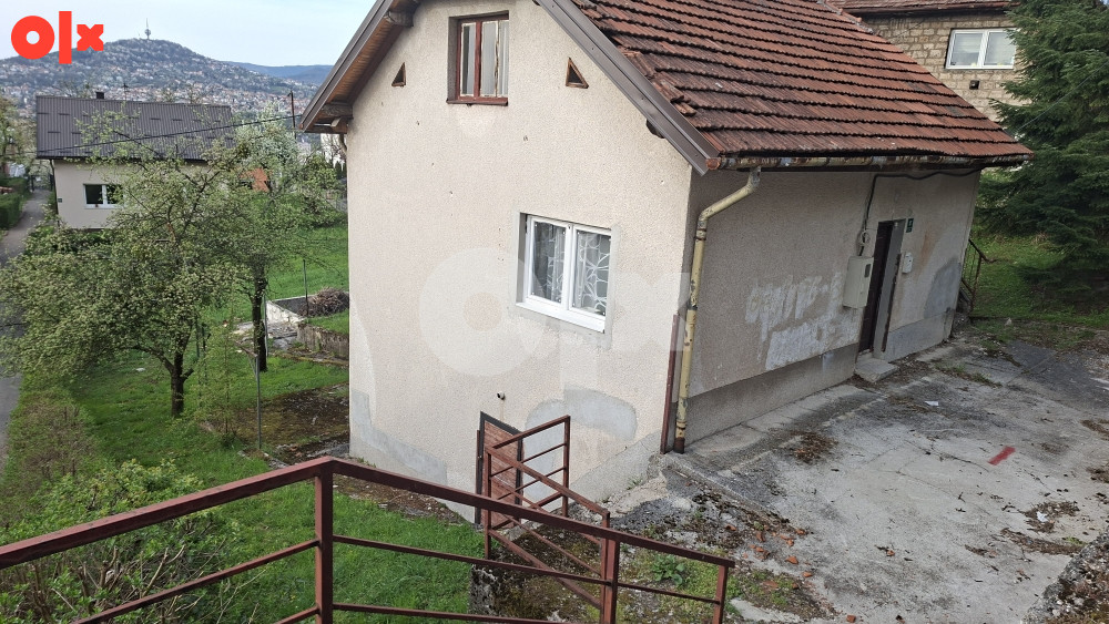 Zemljište sa uknjiženim objektom na Vracama
