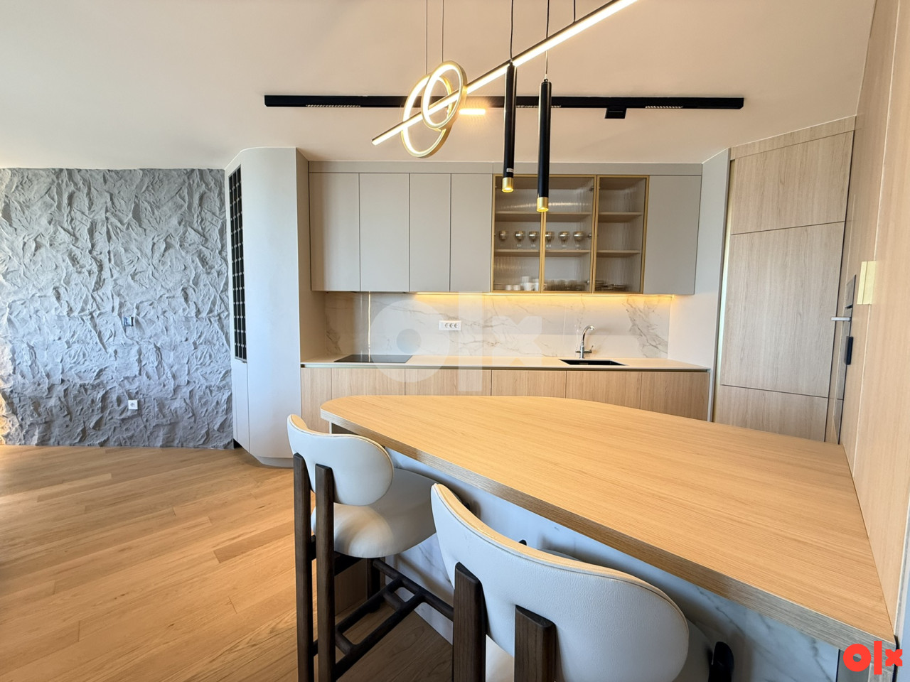 CASA MIA / Četverosoban stan / 103m2 / Roof Gardens / Trebević 8