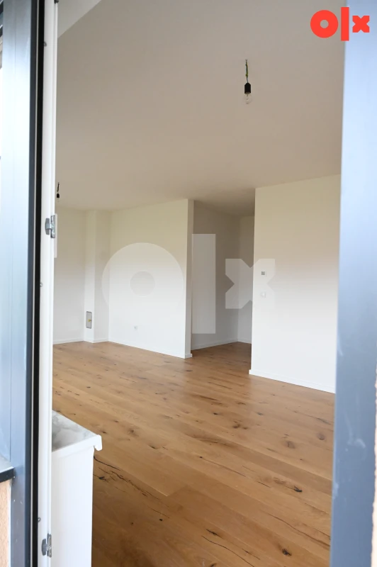 Stan Kreševo, 93m2, trosoban, novogradnja, prvi kat, + parking 3