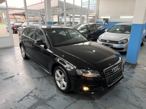 Audi A4 2.0 QUATTRO 2011 Godina !